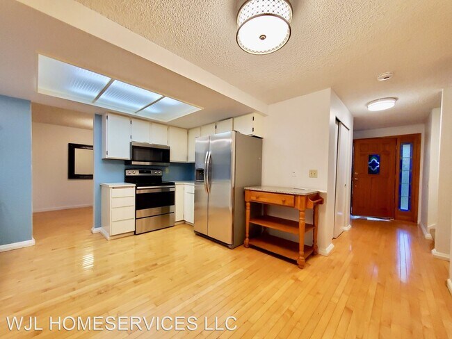 Foto del edificio - 3 br, 2.5 bath House - 13305 NE 117th Wy