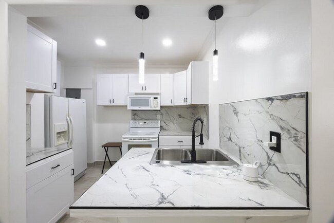 Foto del edificio - 4591 Purdy Ln