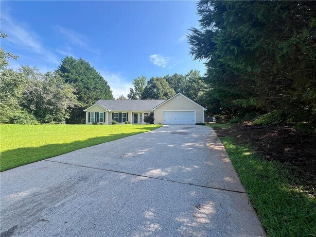 Foto del edificio - 313 Ridge Hill Cir
