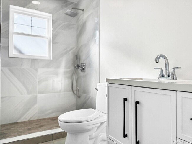 Foto del edificio - 5 Madison St