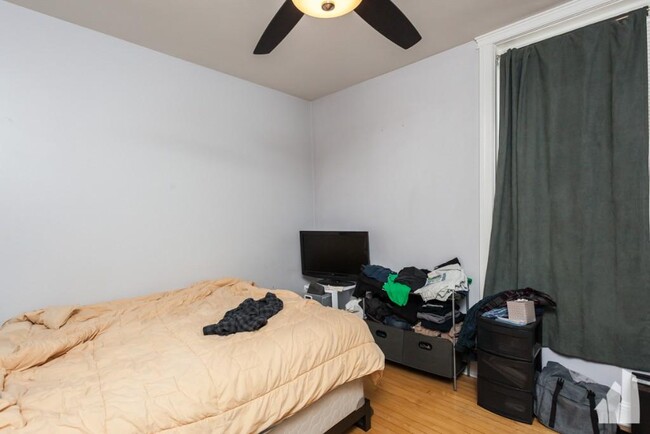 Foto del edificio - 2 bedroom in Chicago IL 60654