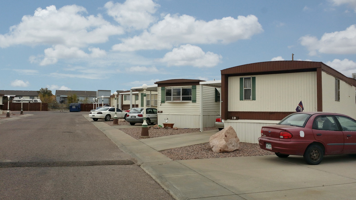 Wells Mobile Home Village Apartments - Canon City, CO | Apartments.com