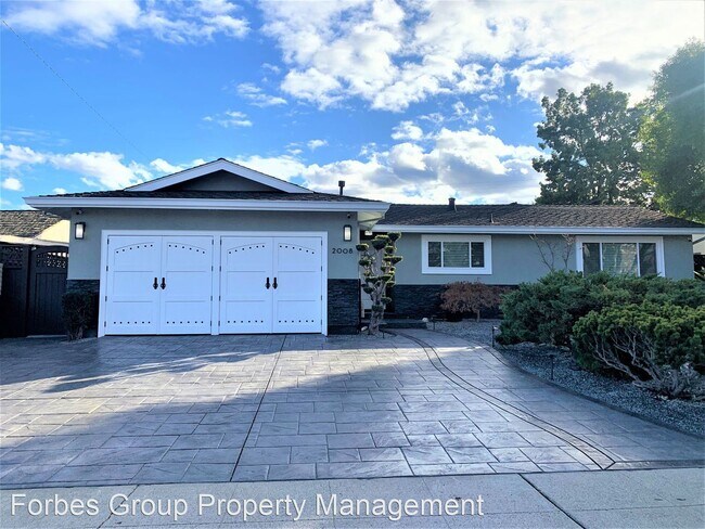 Building Photo - 5 br, 3 bath House - 2008 Cirone Way