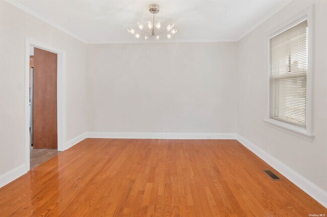 Foto del edificio - 166-36 23rd Ave