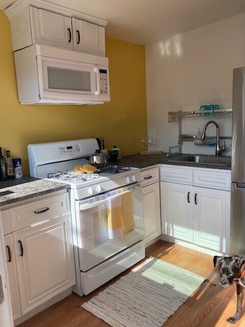 Kitchen 1 - 16222 Daphne Ave