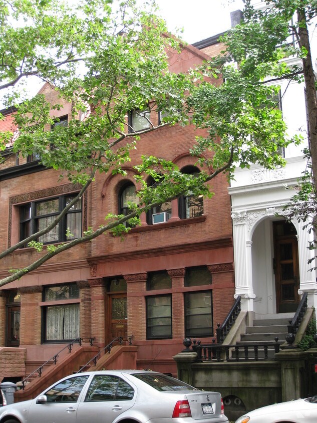 Foto del edificio - 289 Garfield Pl