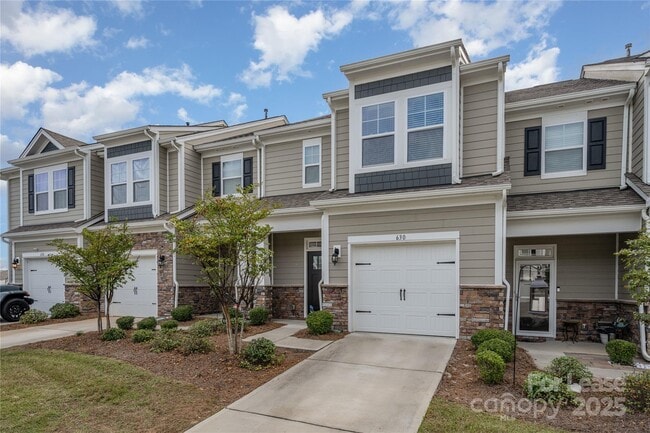 Foto del edificio - 630 Cypress Glen Ln