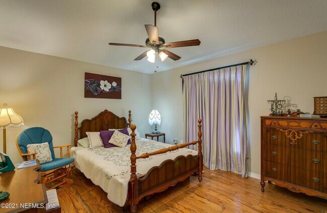 Foto del edificio - 453 Island View Cir