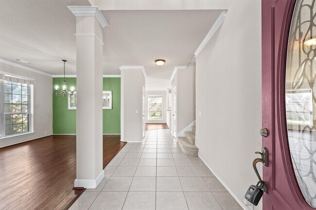 Foto del edificio - 18914 Woodglen Shadows Dr