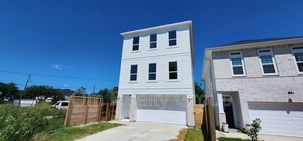 Building Photo - 6538 Cohn St