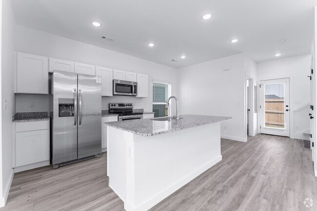 Building Photo - 940 Ventnor Ave