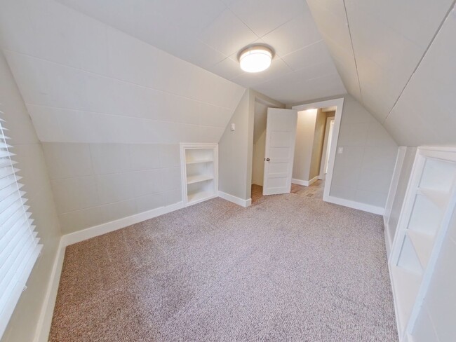 Photo - 383-385 East 15th Ave. &amp; 1480 Mill St. Apartment