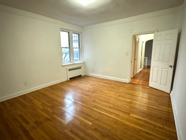Foto del edificio - 129 N Walnut St