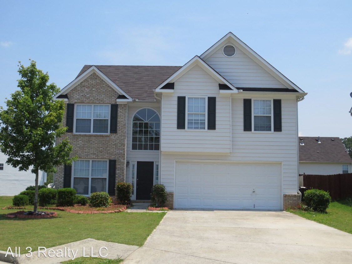 Primary Photo - 3226 Shady Valley Ln