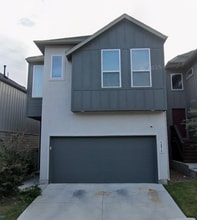 Building Photo - 14815 Maverick Ave