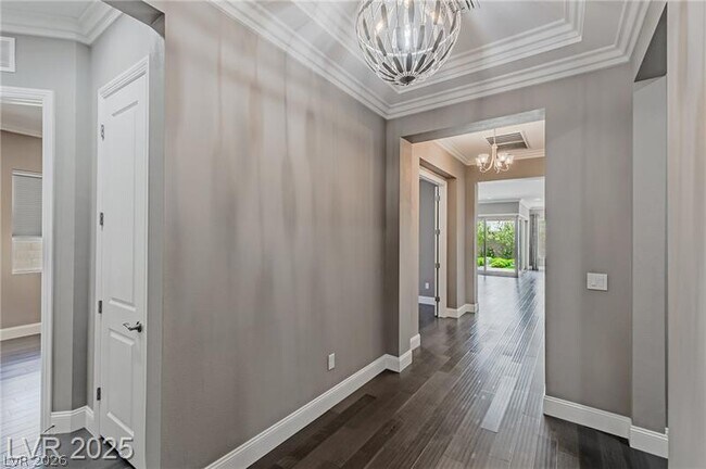 Building Photo - 11831 Saverio Ave