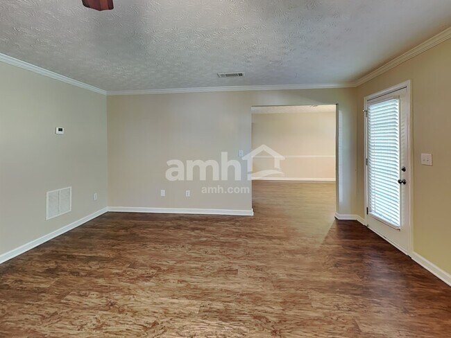 Foto del edificio - 3561 Stephens Creek Pl