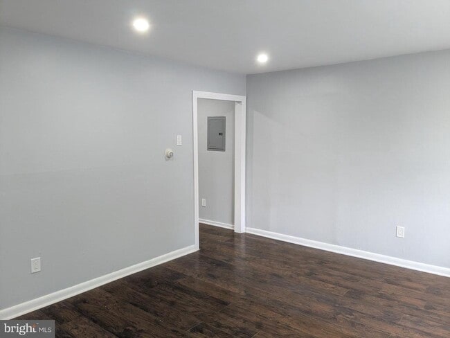 Foto del edificio - 100 Blackwood-Clementon Rd