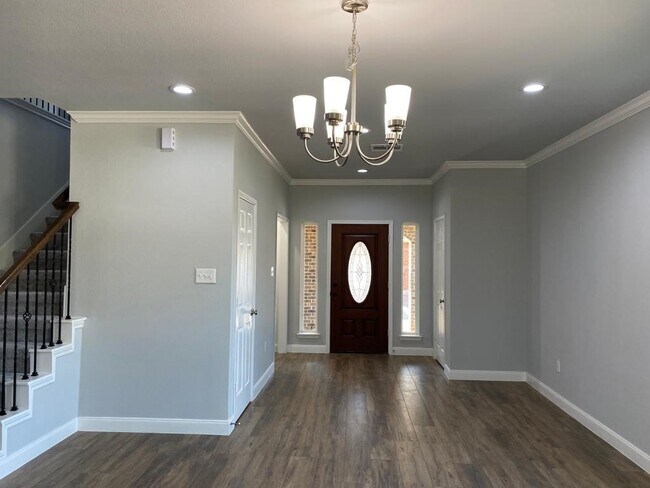 Foto del edificio - 7655 Ameswood Rd