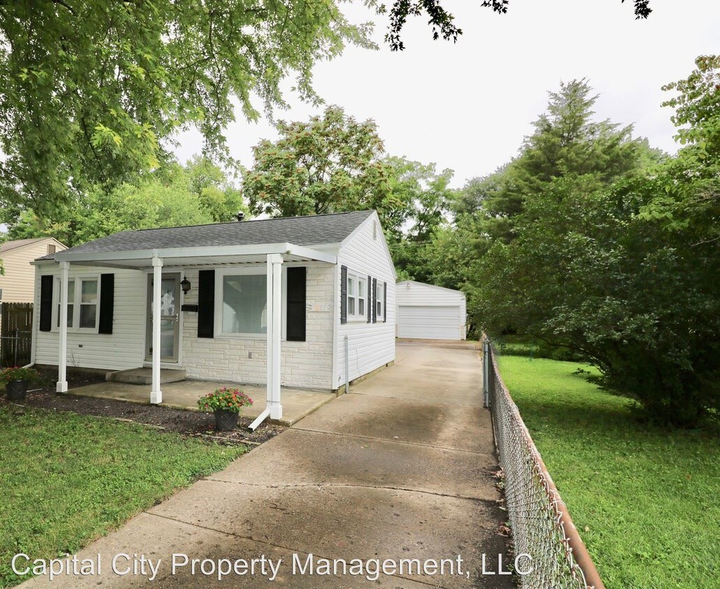 Primary Photo - 2 br, 1 bath House - 1033 N. Ohio St.