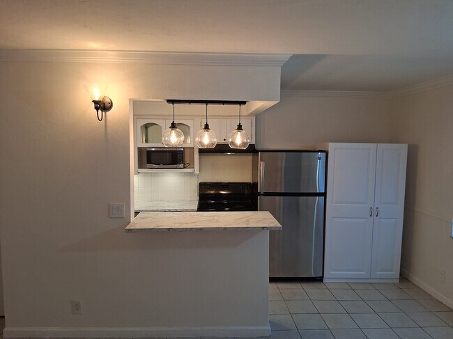 Foto del edificio - 1100 NE 9th Ave