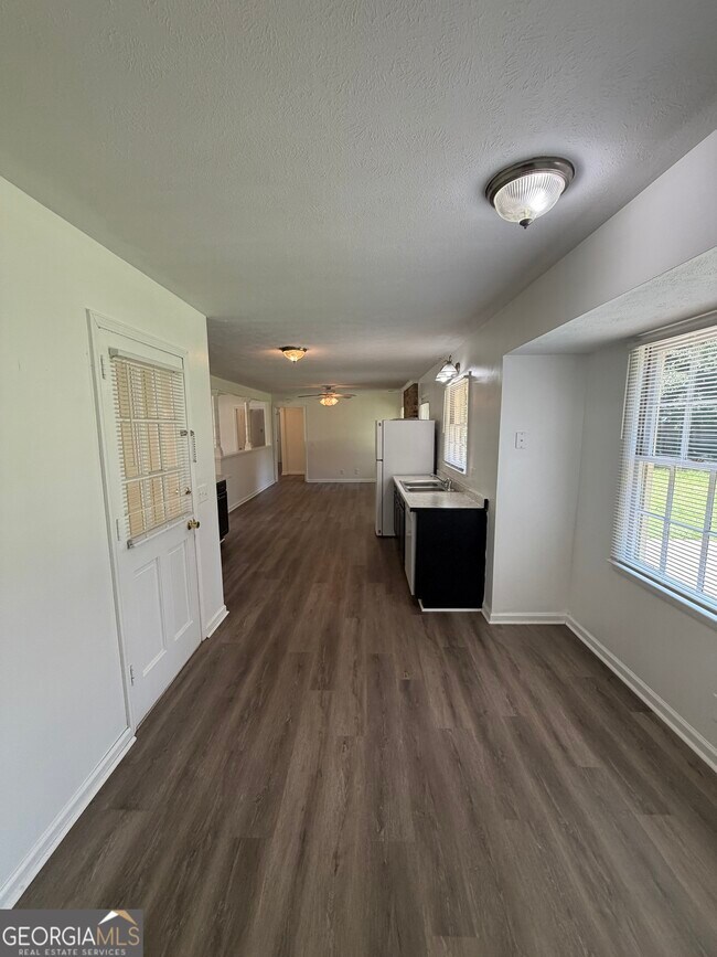 Foto del edificio - 1796 Hickory St SE