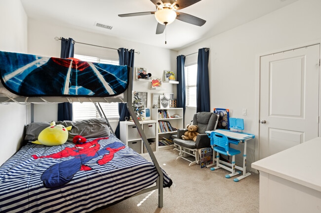 Foto del edificio - 4846 S Monarch Pl