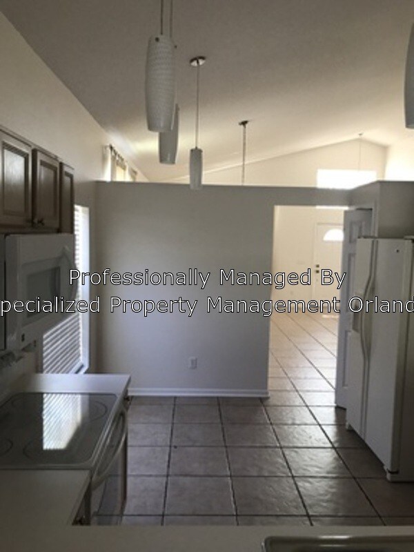 Building Photo - 367 Lexingdale Dr