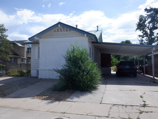 Foto del edificio - 2 Bed 1 Bath with Office - Walking Distanc...