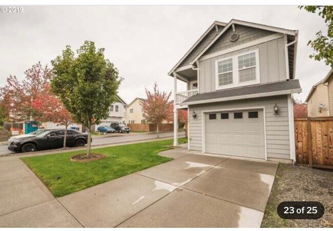 Building Photo - 7402 NE 54th Cir
