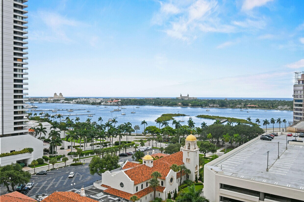 Foto principal - 701 S Olive Ave