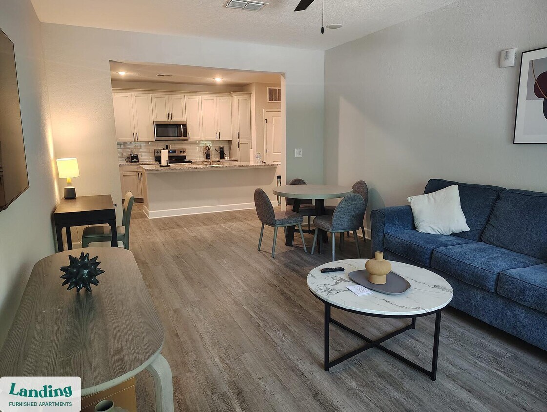 Foto principal - 120 NW 148th Terrace