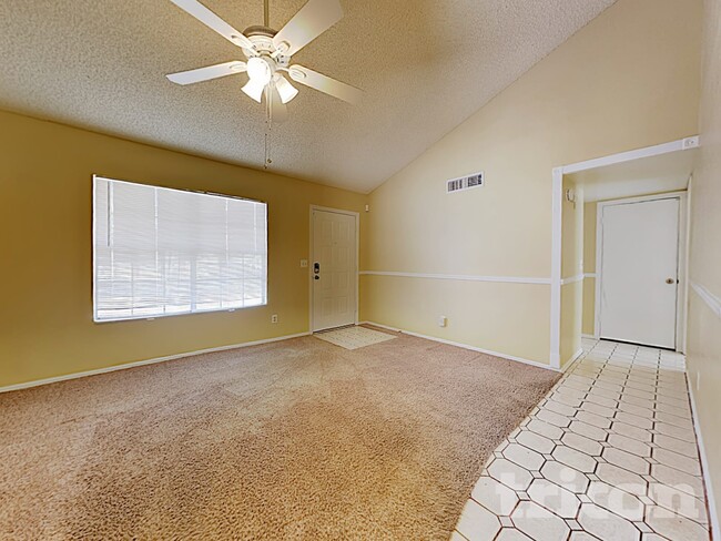 Building Photo - 18815 N 45th Dr