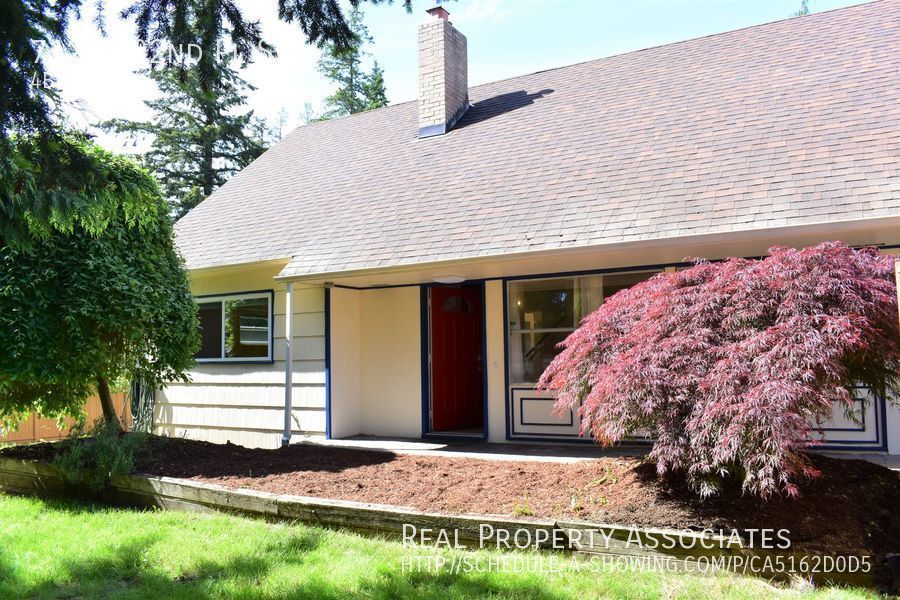 Foto principal - Single Family Home near Lynndale Park