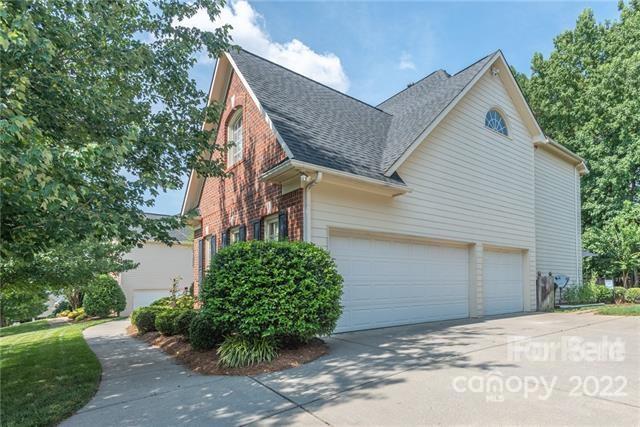 Foto del edificio - 7146 Harcourt Crossing