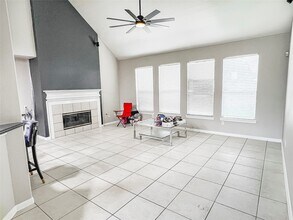 Building Photo - 519 Savannah Springs Way