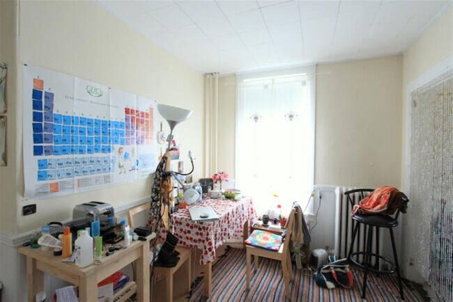 Foto del edificio - 4 Forest St