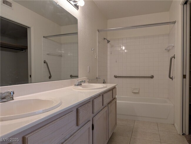 Foto del edificio - 713 Anne Ln