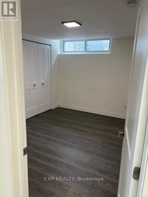 Photo du bâtiment - 2474 Heaton Ave