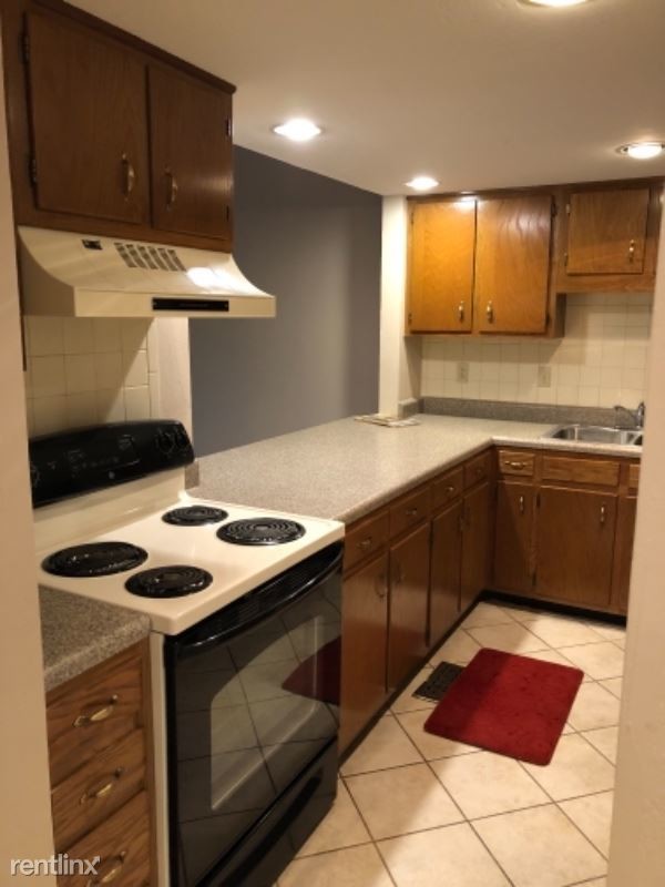 Building Photo - 2 br, 2 bath Condo - 356 Lake Catherine Ln.