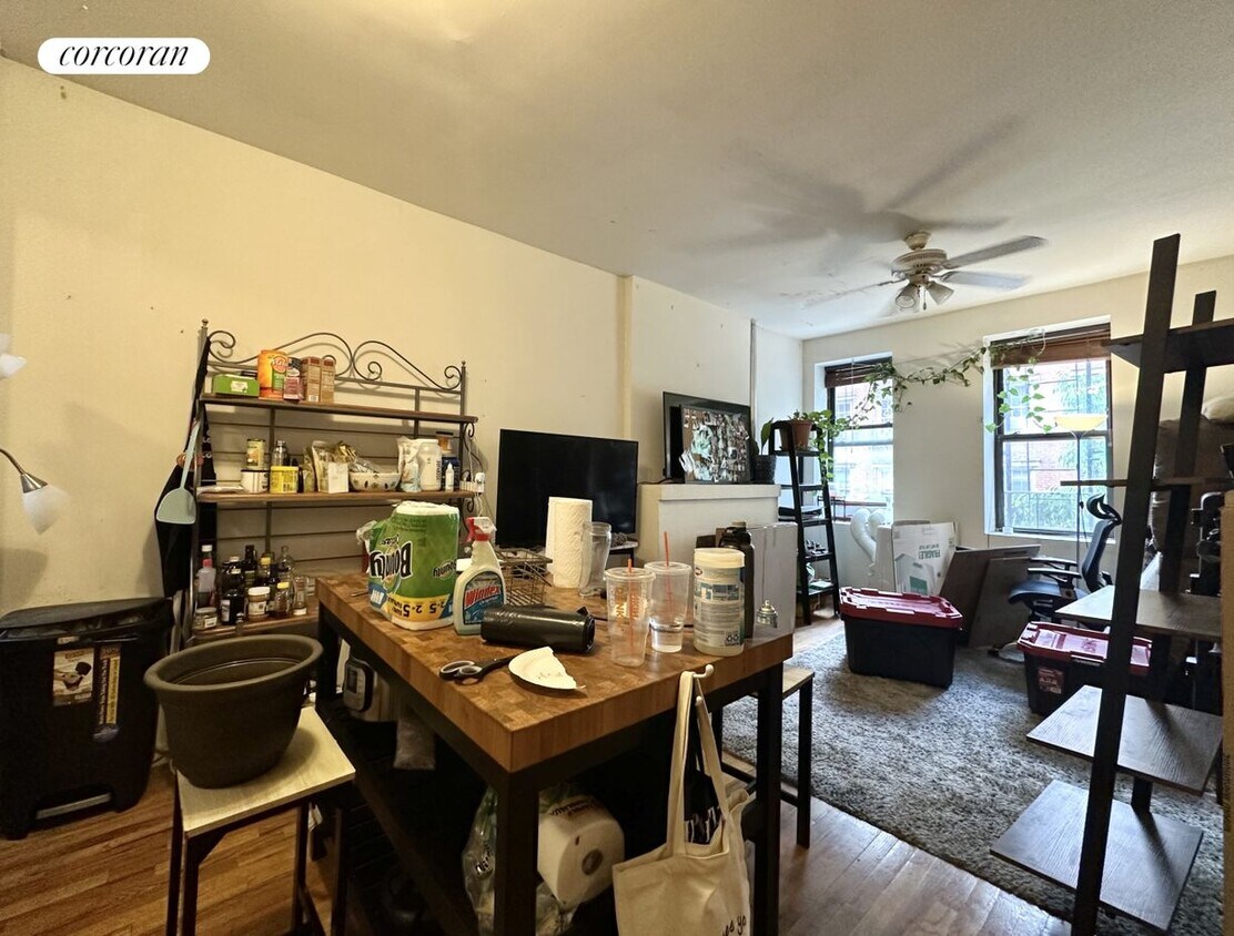 Foto principal - 225 Sullivan St