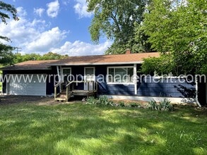 Building Photo - 8129 Delray St