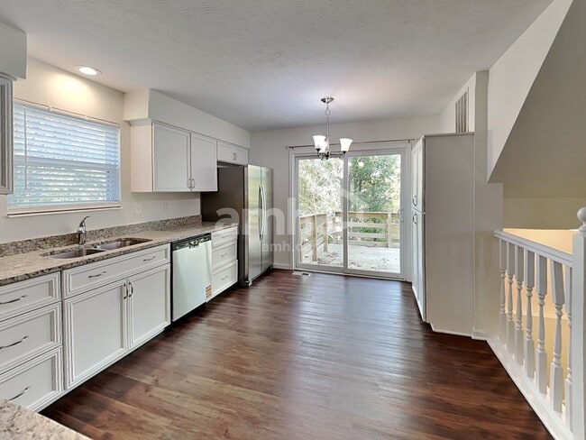 Foto del edificio - 5001 Open Meadow Dr