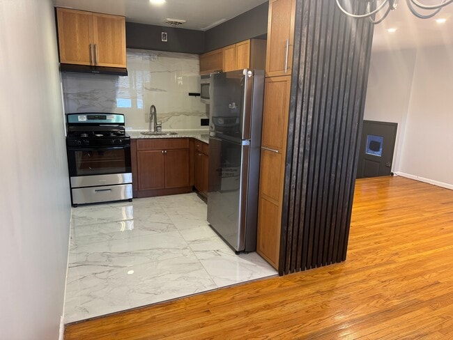 Photo - 10008 Jeanes St Townhome