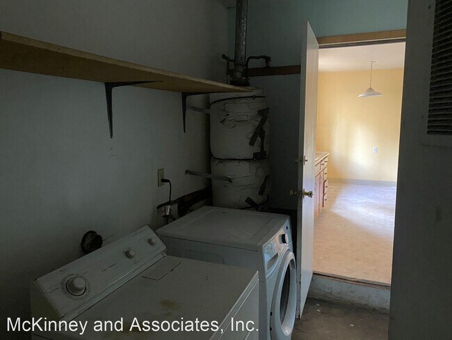 Building Photo - 2 br, 1 bath House - 2394 Tahoe Vista Dr #1