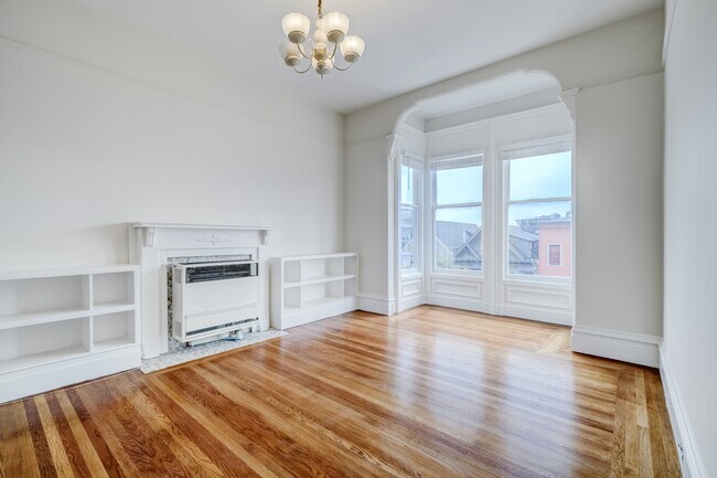 Foto del edificio - 1918 Golden Gate Ave