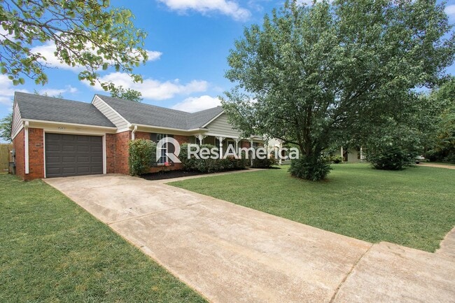 Building Photo - Fully Renovated 3BR/2B home in Olive Branch
