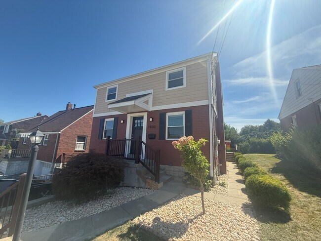 Foto del edificio - 1430 Simona Dr