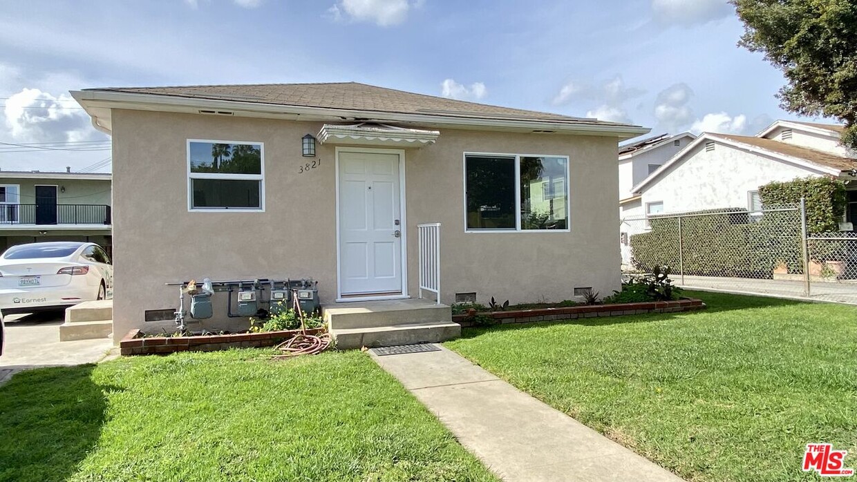 Foto principal - 3821 Prospect Ave