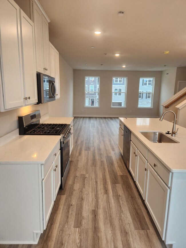 Foto del edificio - 693 Olivia St